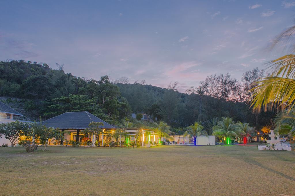 Sari Pacifica Resort & Spa, Sibu Island, Johor Pulau Sibu Exteriör bild