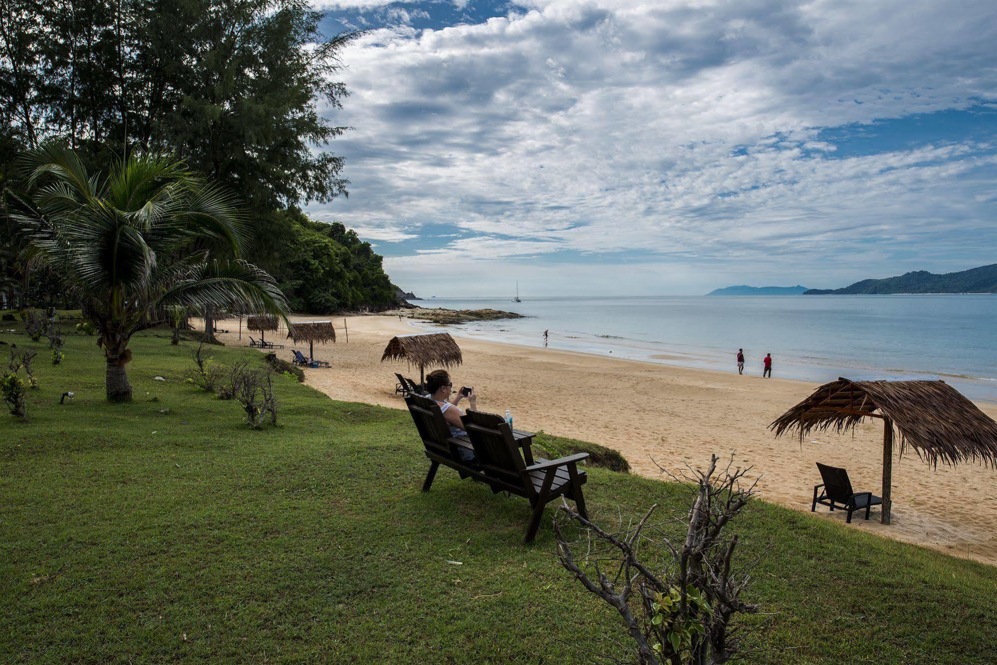 Sari Pacifica Resort & Spa, Sibu Island, Johor Pulau Sibu Exteriör bild